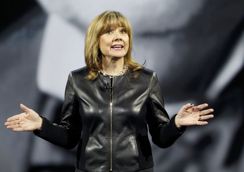 © Reuters. General Motors Chairman and CEO Mary Barra speaks during a keynote address at the 2016 CES trade show in Las Vegas