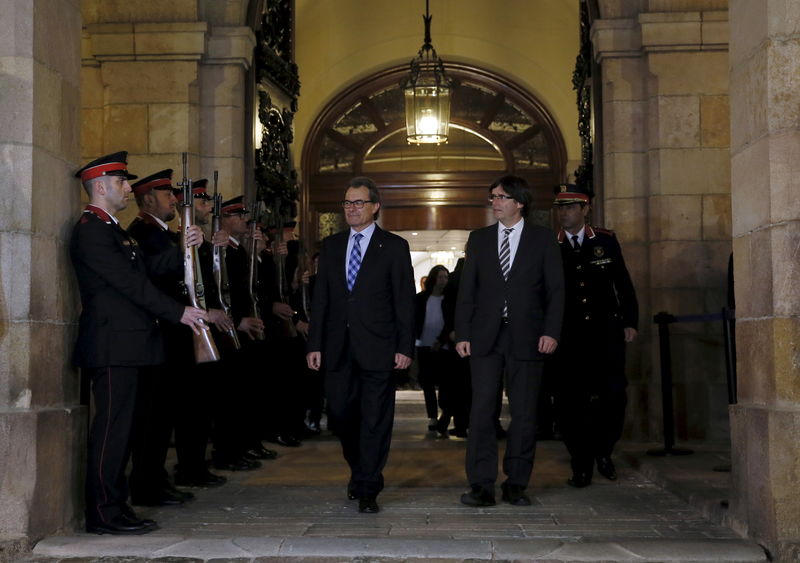 © Reuters. La rentabilidad bono español sube ante el auge independentista catalán