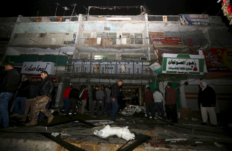 © Reuters. مقتل 51 على الأقل في هجمات ببغداد وبلدة المقدادية