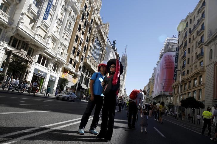 © Reuters. La actividad turística en España crece un 3,7% en 2015