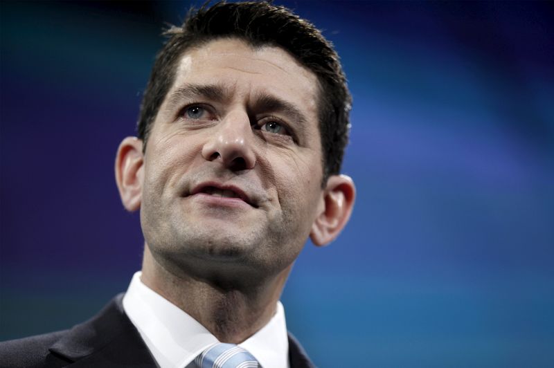 © Reuters. U.S. Speaker of the House Paul Ryan addresses the forum at the 2016 Kemp Forum on Expanding Opportunity in Columbia