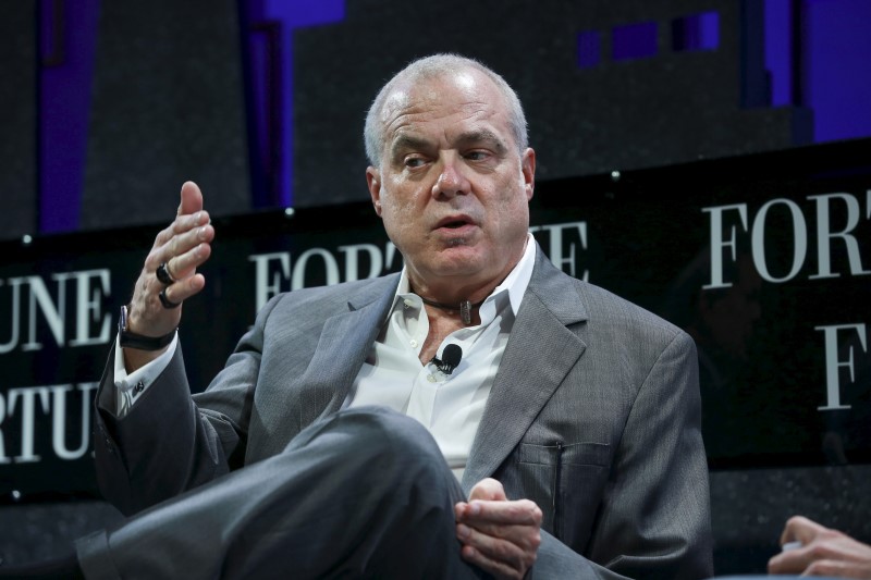 © Reuters. Mark Bertolini, Chairman and CEO of Aetna, participates in a panel discussion at the 2015 Fortune Global Forum in San Francisco