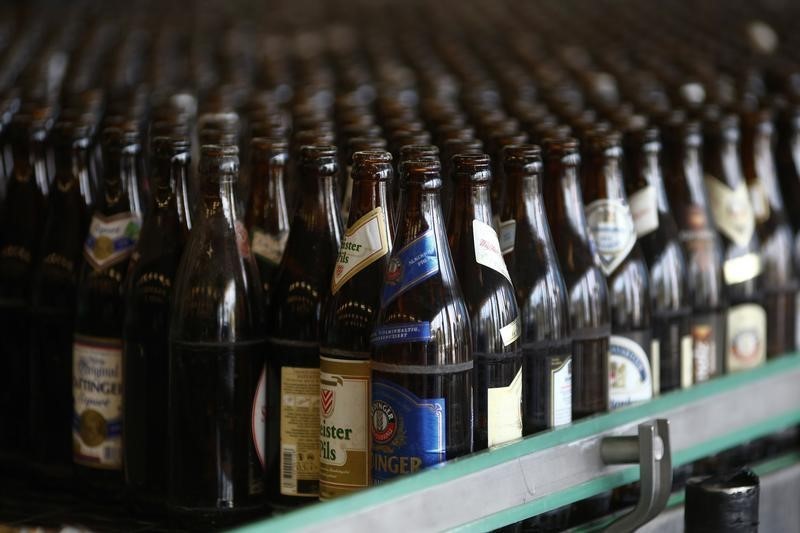 © Reuters. UE pide negociación con Colombia en OMC por disputa sobre bebidas alcohólicas