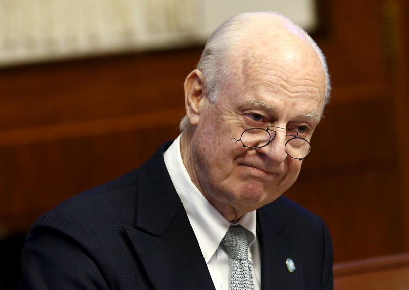 © Reuters. Enviado especial da ONU para a Síria, Staffan de Mistura, participa de reunião em Genebra