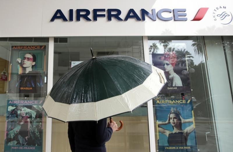 © Reuters. AIR FRANCE PRÉSENTE UN NOUVEAU PLAN DE DÉPARTS VOLONTAIRES