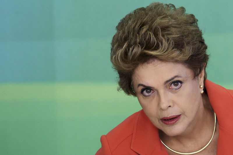 © Reuters. Presidente Dilma Rousseff durante café da manhã com jornalistas no Palácio do Planalto