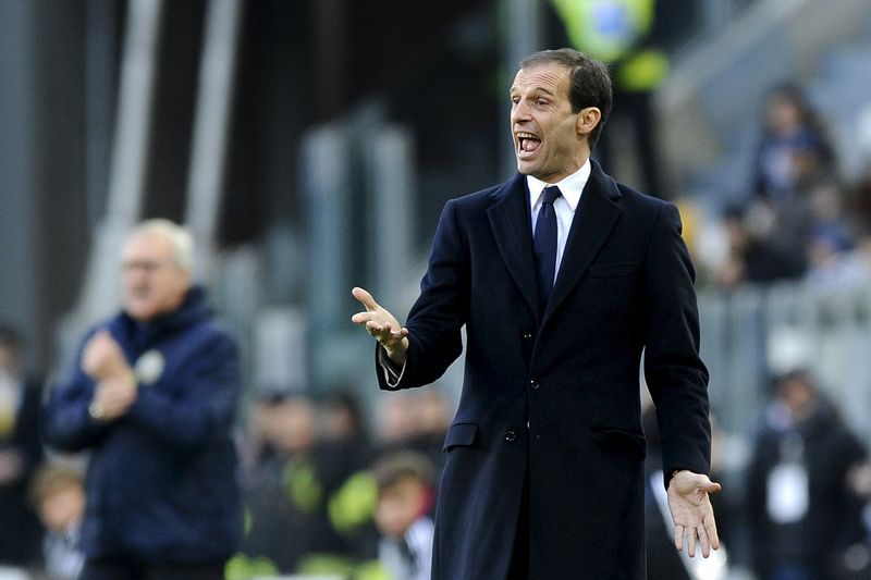 © Reuters. أليجري: المنافسة على لقب الدوري الإيطالي ستستمر حتى نهاية الموسم