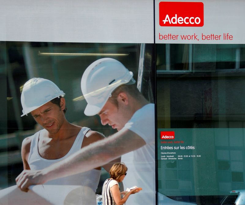 © Reuters. ADECCO RÉDUIT SON OBJECTIF DE MARGE OPÉRATIONNELLE