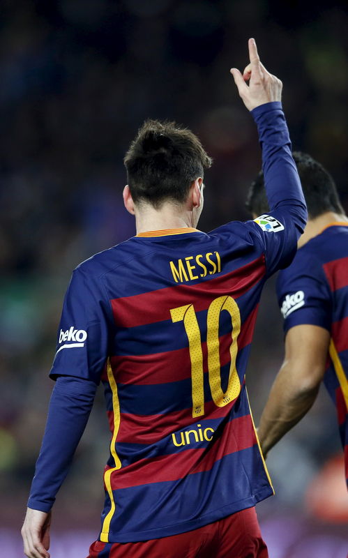 © Reuters. Las pruebas descartan una lesión muscular de Messi