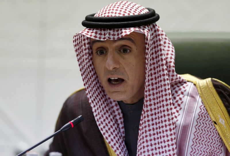 © Reuters. Ministro das Relações Exteriores da Arábia Saudita, Adel Al-Jubeir, durante evento em Riad