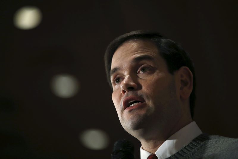 © Reuters. Rubio speaks at a campaign event in Coralville