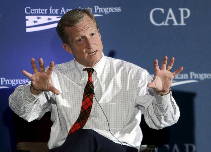 © Reuters. File photo of investor, philanthropist and environmentalist Tom Steyer speaking at the Center for American Progress' 2014 Making Progress Policy Conference in Washington