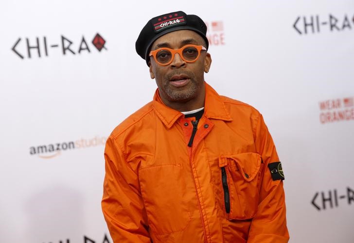 © Reuters. Diretor de cinema Spike Lee na pré-estreia de seu filme "Chi-Raq" em Nova York