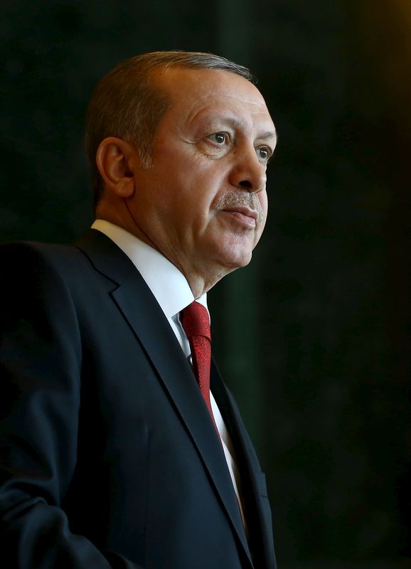 © Reuters. تقارير: محكمة تركية تقضي بسجن معلمة لمدة عام بتهمة إهانة إردوغان