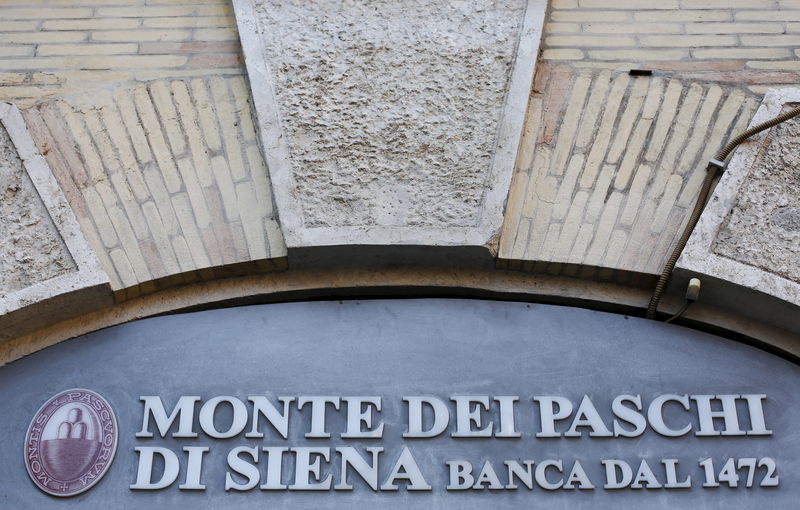 © Reuters. Monte Dei Paschi bank logo is seen in downtown Rome