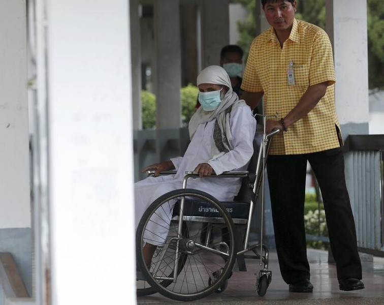 © Reuters. تايلاند تعلن اكتشاف ثاني حالة إصابة بفيروس ميرس