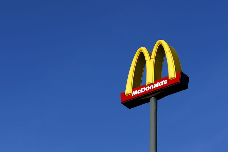 © Reuters. File photo of a sign for U.S. fast food restaurant chain McDonald's outside one of their restaurants in Sint-Pieters-Leeuw, near Brussels 