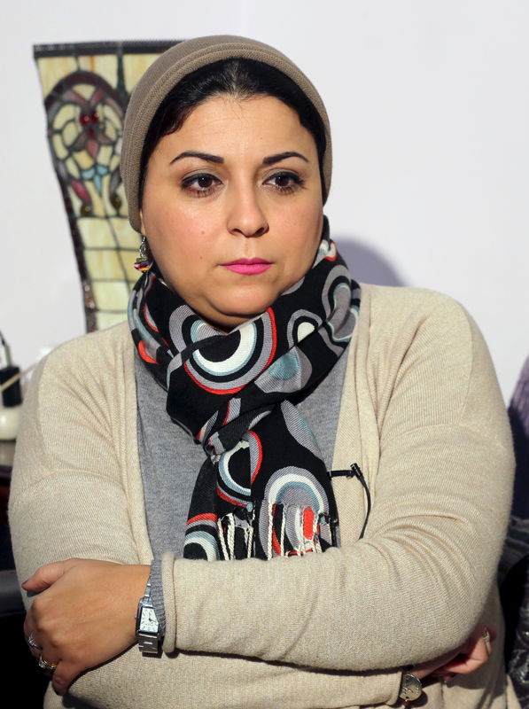 © Reuters. مقابلة-ناشطة مصرية من أبطال ثورة يناير تشعر كالمنبوذة بعد خمس سنوات