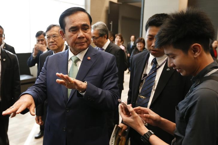 © Reuters. Elecciones tailandesas tendrán lugar en 2017 aunque la constitución no se apruebe en referéndum   