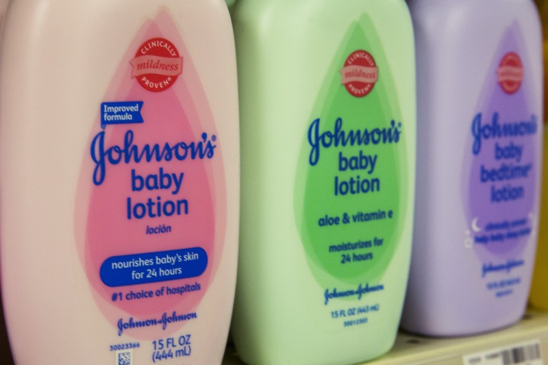 © Reuters. Bottles of Johnson & Johnson baby lotion line a drugstore shelf in New York