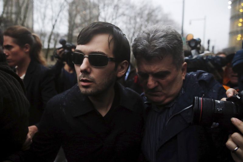 © Reuters. File photo of Shkreli, chief executive officer of Turing Pharmaceuticals and KaloBios Pharmaceuticals Inc, departing U.S. Federal Court in New York