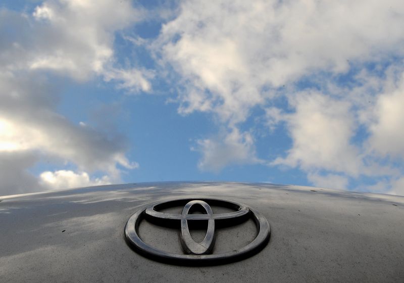 © Reuters. File photo of a Toyota logo pictured on a Prius car at a Toyota dealership in west London