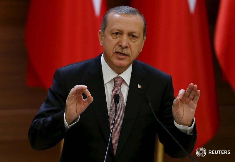 © Reuters. إردوغان: من الصعب حضور المعارضة السورية المعتدلة محادثات السلام دون وقف لإطلاق النار