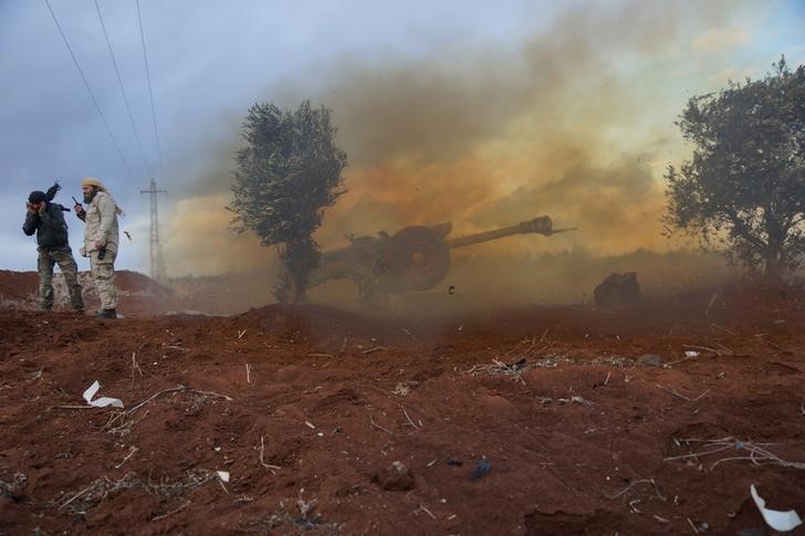 © Reuters. Tropas sirias lanzan gran ofensiva al norte de Alepo