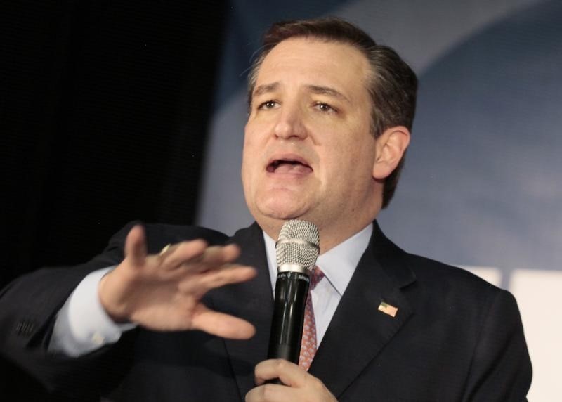 © Reuters. Ted Cruz califica su triunfo en Iowa como una victoria para "conservadores de base"