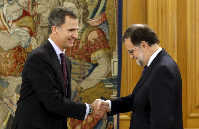 © Reuters. Rajoy dice que el rey no le ha encargado formar gobierno 