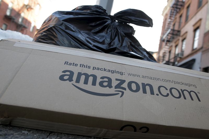 © Reuters. An Amazon box sits out with trash in the Brooklyn borough of New York