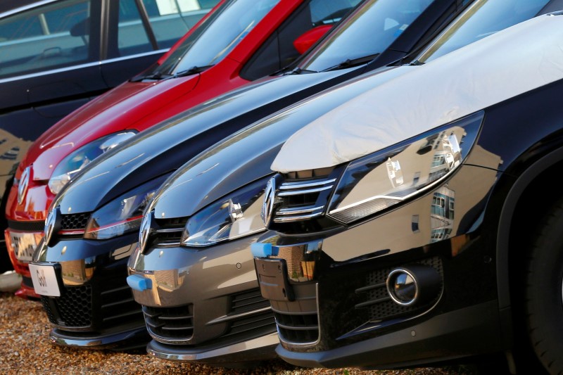 © Reuters. File photograph of Volkswagen cars at a dealership in London