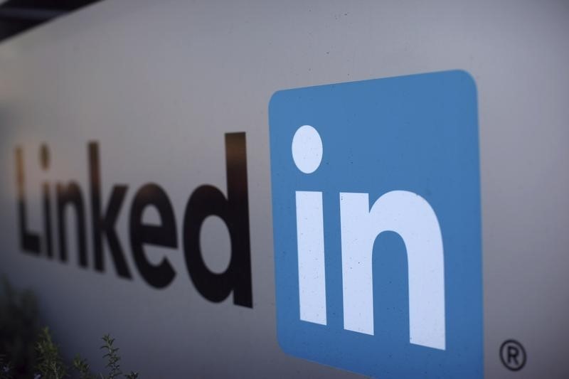 © Reuters. The logo for LinkedIn Corporation, a social networking website for people in professional occupations, is pictured in Mountain View