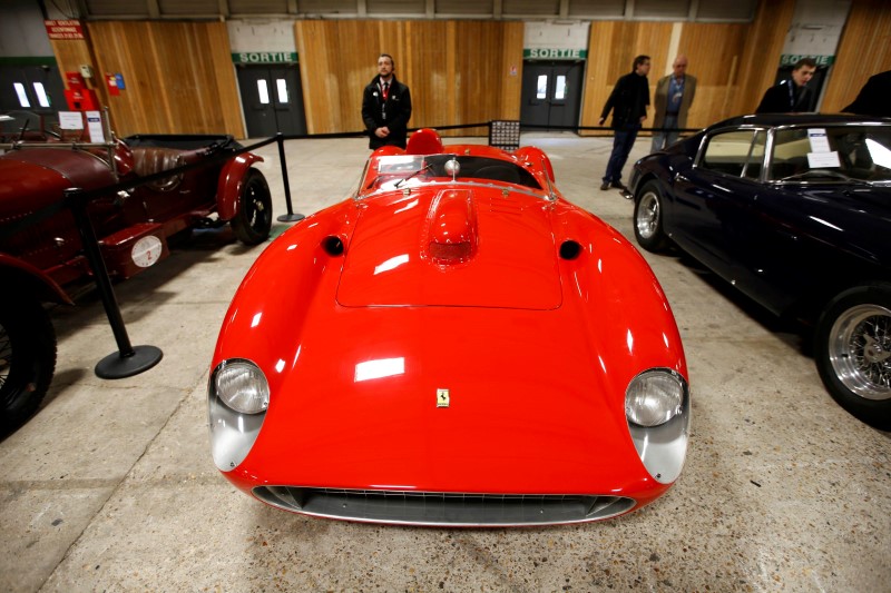 © Reuters. A red 1957 Ferrari 335 Sport Scaglietti model is on display at the Paris Retromobile fair in Paris