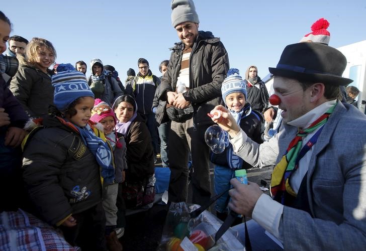 © Reuters. النمسا تطلب من الاتحاد الأوروبي تغطية تكاليف المهاجرين الإضافيين