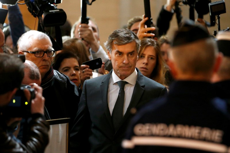 © Reuters. JÉRÔME CAHUZAC DEVANT LE TRIBUNAL CORRECTIONNEL DE PARIS 