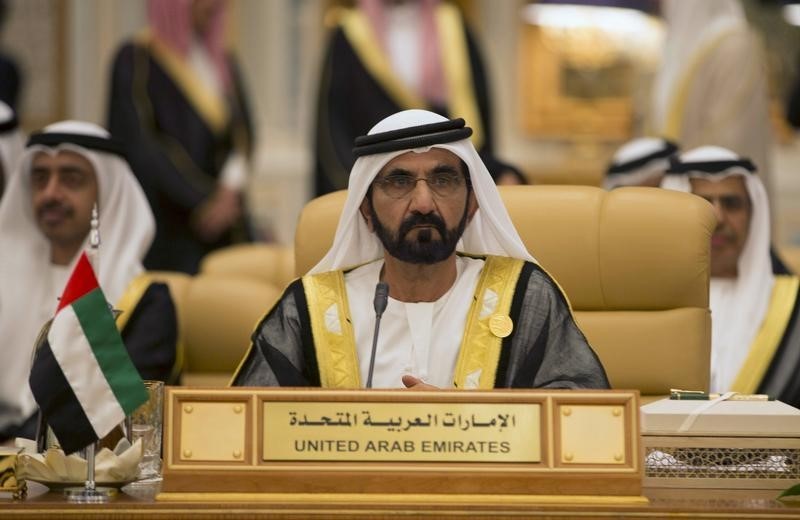 © Reuters. رئيس الوزراء: الإمارات تنوي تقليص الوزارات وتعهيد معظم الخدمات للقطاع الخاص