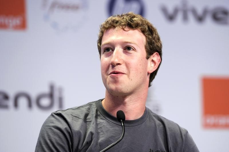 © Reuters. Facebook founder and CEO Mark Zuckerberg attends the eG8 forum in Paris