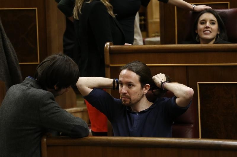 © Reuters. La Mesa del Congreso acepta reubicar a los diputados de Podemos