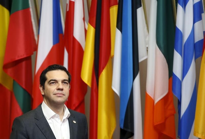 © Reuters. Grecia y sus prestamistas deben concluir primera revisión de rescate