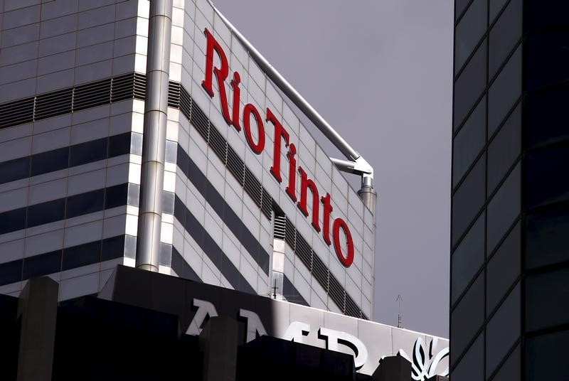 © Reuters. La minera Rio Tinto registra pérdidas en 2015