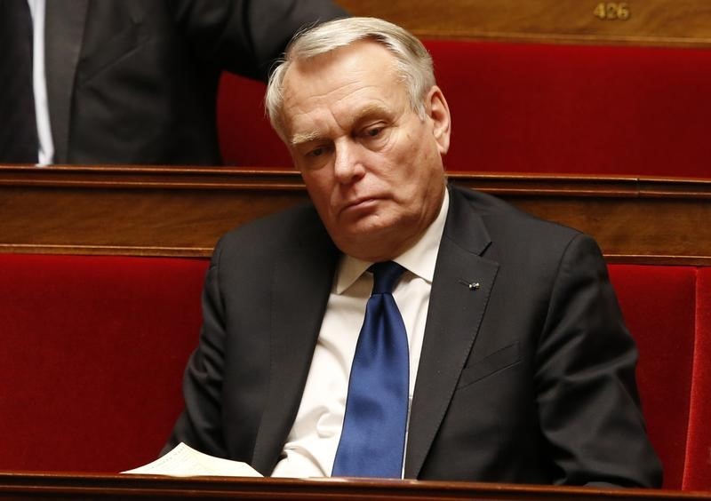 © Reuters.  Jean-Marc Ayrault, nuovo ministro degli Esteri francese 