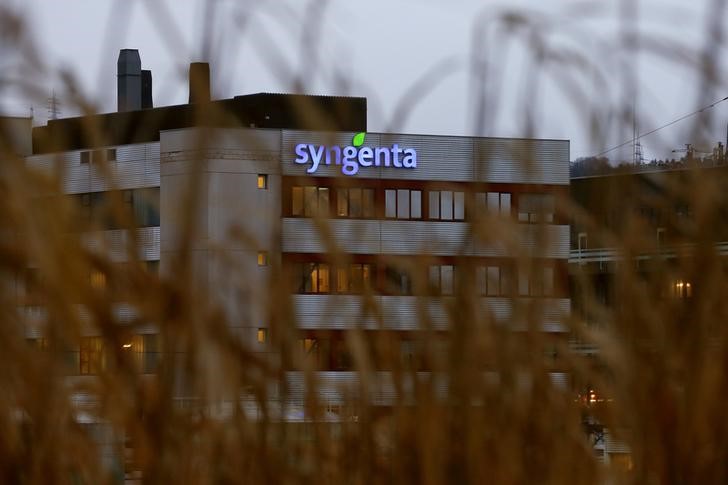 © Reuters. Logo of Syngenta on it's plant in Muenchwilen