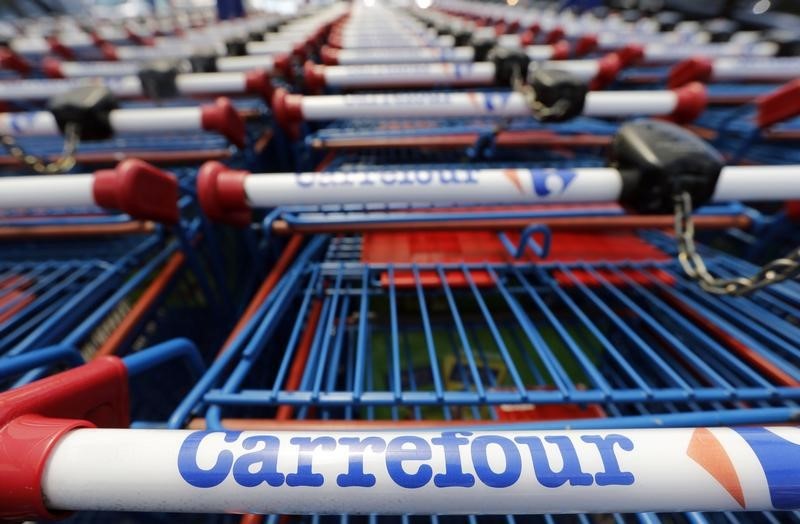 © Reuters. PERQUISITIONS À CARREFOUR