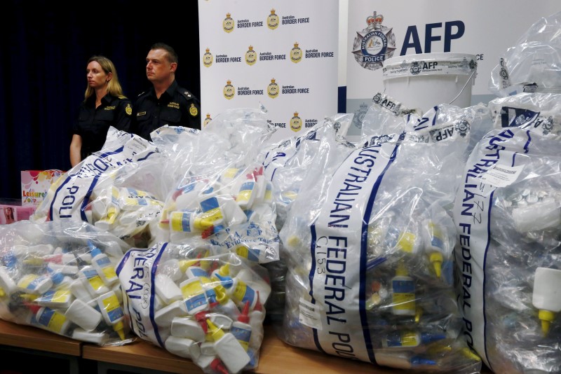 © Reuters. الشرطة الاسترالية تضبط كمية كبيرة من منشط الميثامفيتامين المحظور