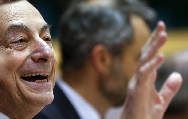 © Reuters. El presidente del BCE dice que está listo para actuar en marzo