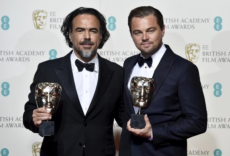 © Reuters. Iñárritu e DiCaprio com o Bafta em Londres