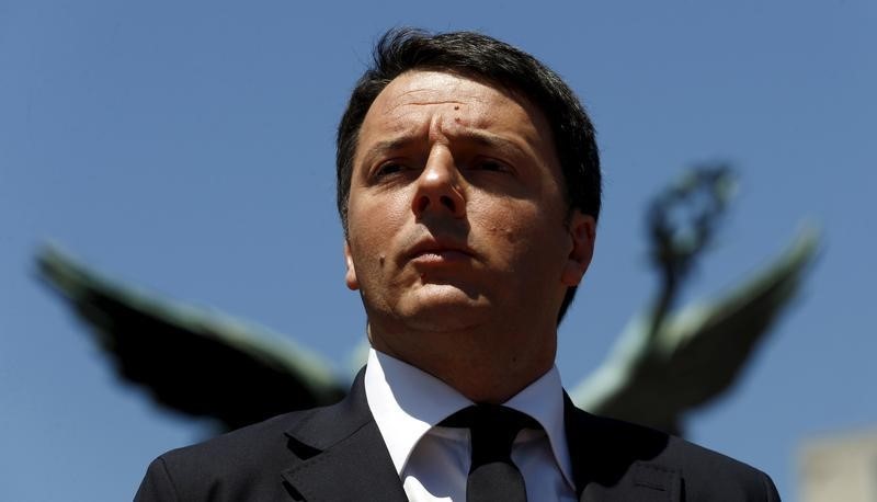 © Reuters. Il premier Matteo Renzi 