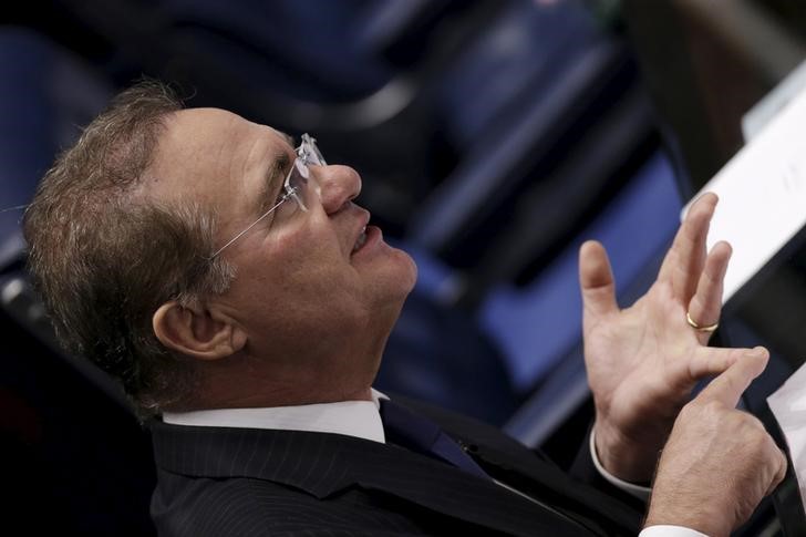 © Reuters. Presidente do Senado, Renan Calheiros, durante sessão da Casa em Brasília