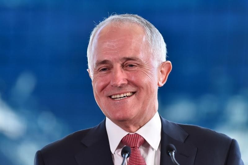 © Reuters. رئيس وزراء أستراليا يترك الباب مفتوحا أمام إرسال لاجئين إلى نيوزيلندا